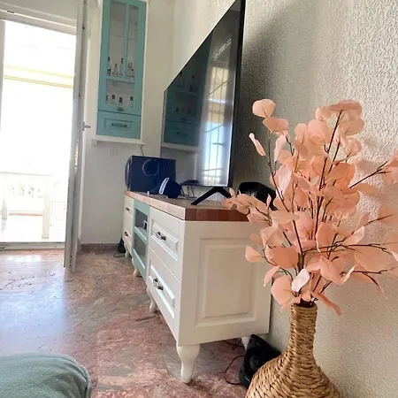 Luxury On The 하니오티